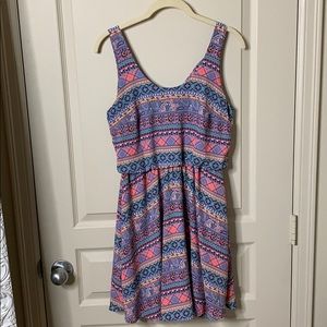 EVERYTHING MUST GO Lush floral summer dress